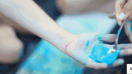 Los niños pueden jugar y ensuciar sin preocupaciones.