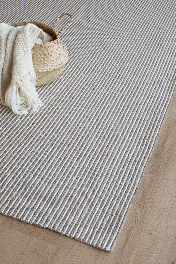 DIDOT PIEDRA & OFF WHITE