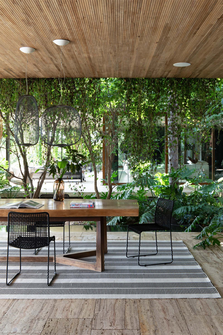 JOY POSITIVO OFF WHITE & NEGRO