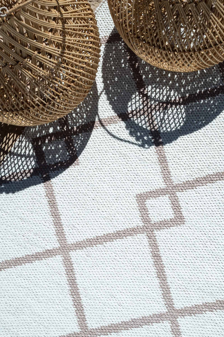 GEOMETRICA BEIGE & BLANCO