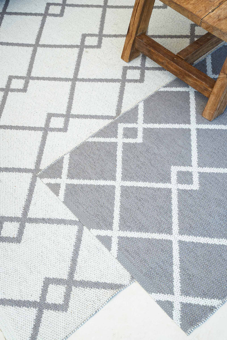 GEOMETRICA GRIS & BLANCO