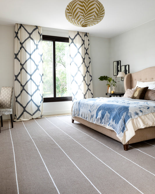 FINI PIEDRA &  OFF WHITE